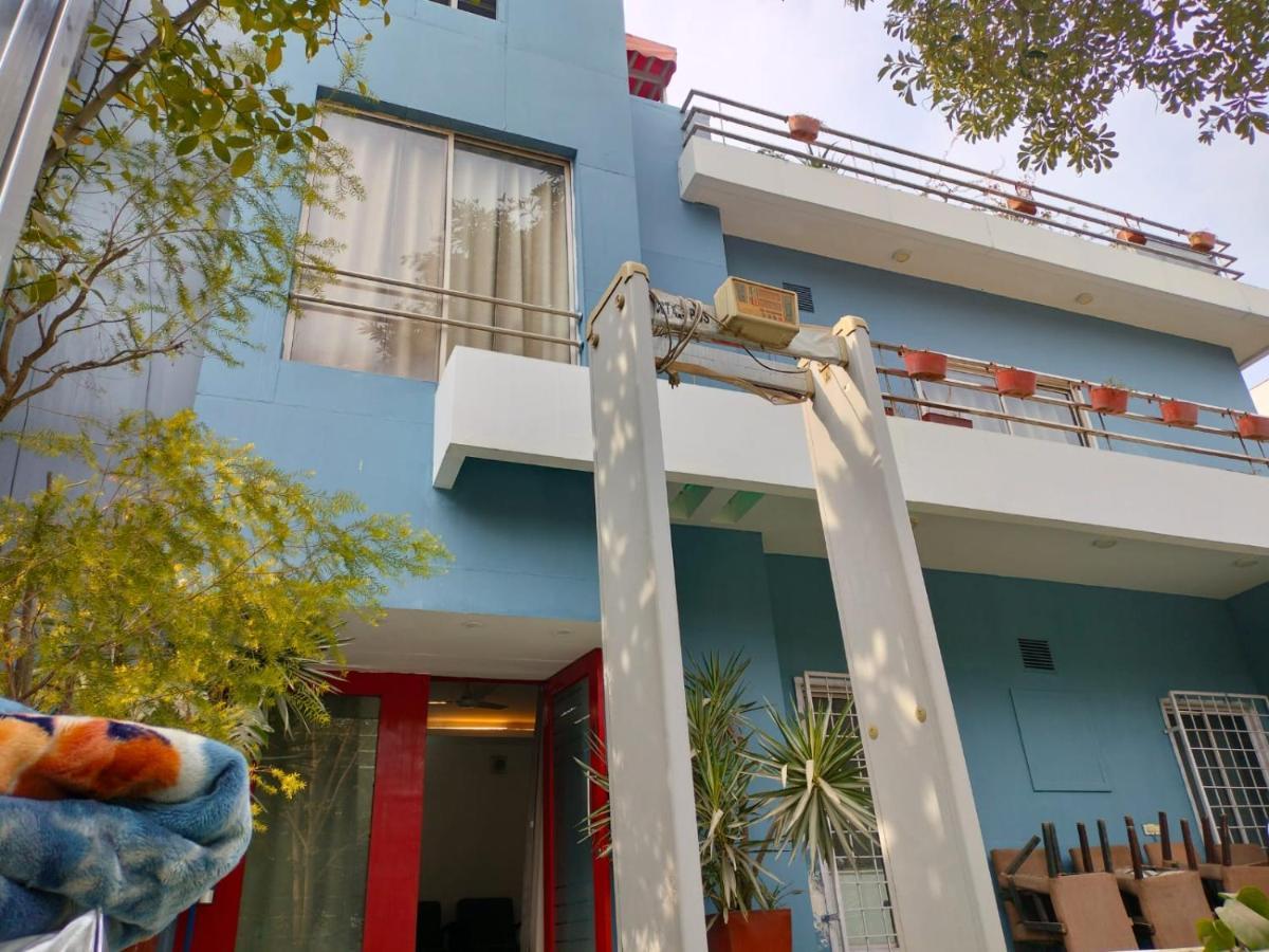 Divine Inn Couple Friendly Hotel Near Sector 51 Metro Station Noida Kültér fotó