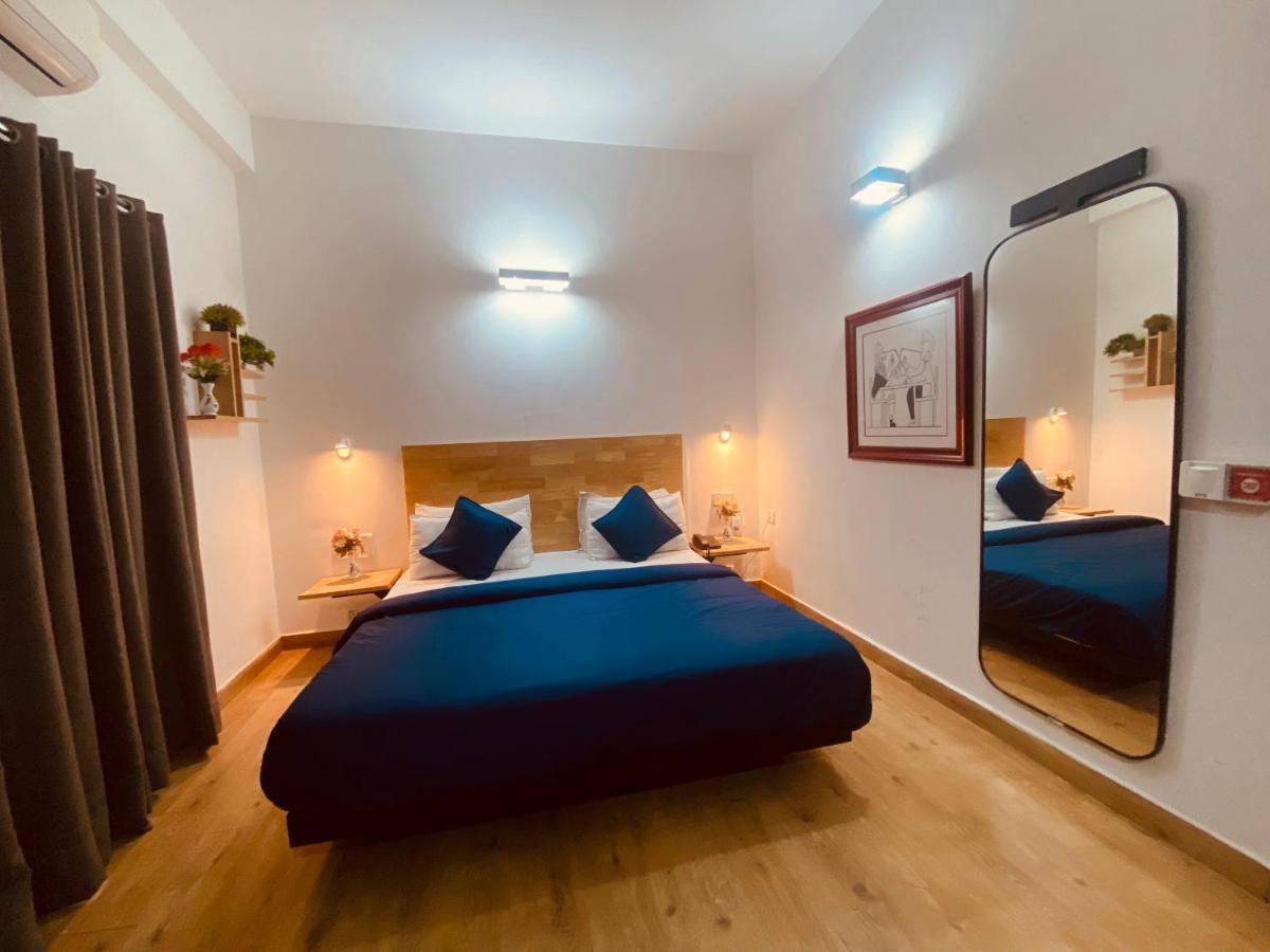 Divine Inn Couple Friendly Hotel Near Sector 51 Metro Station Noida Kültér fotó